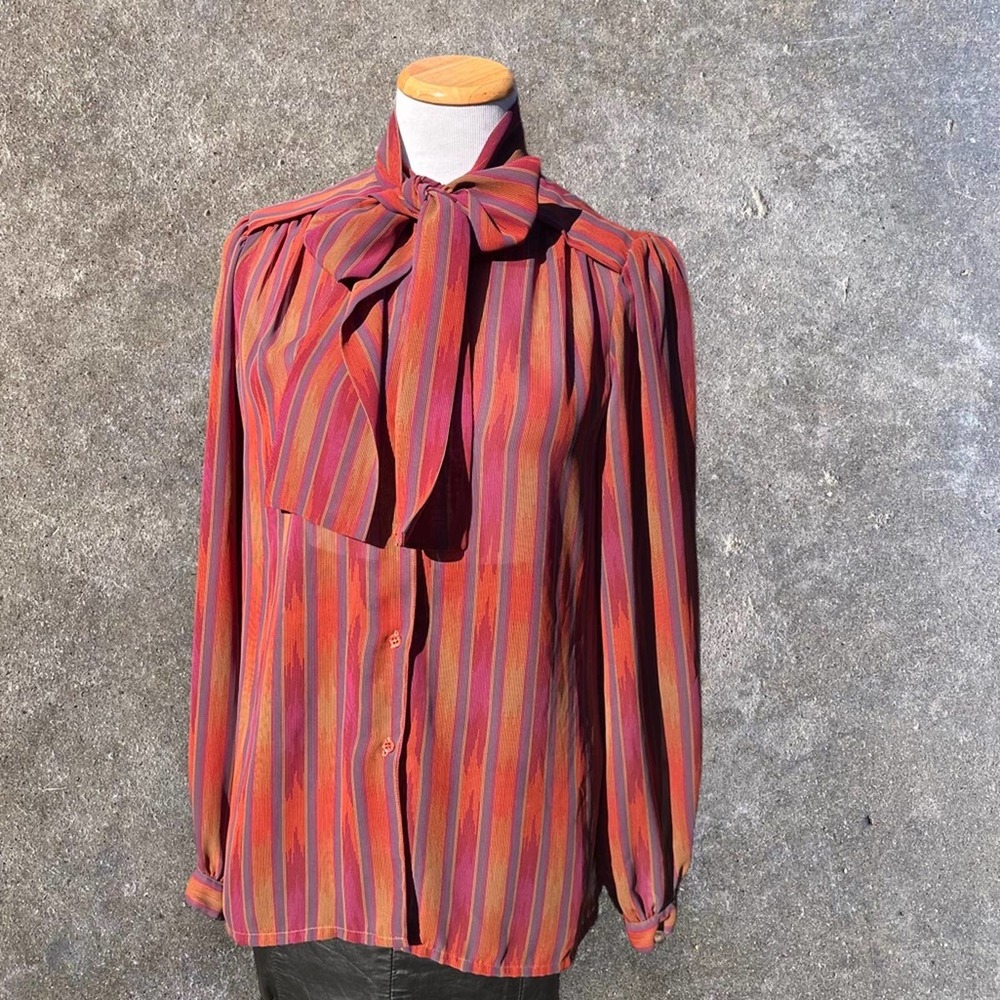 Vintage Blouse - Picture 3 of 7